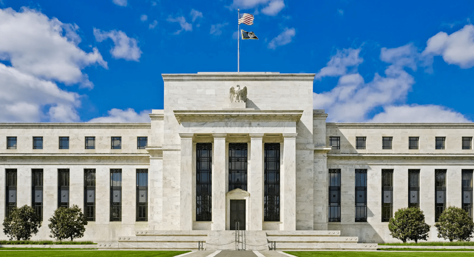 a photo of the United States Federal Reserve building